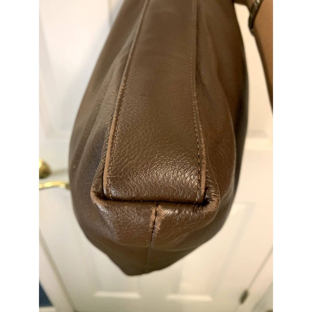 Vtg Village Tannery by Sevestet New York Chocolate Brown Leather Crossbody Bag - Picture 8 of 11